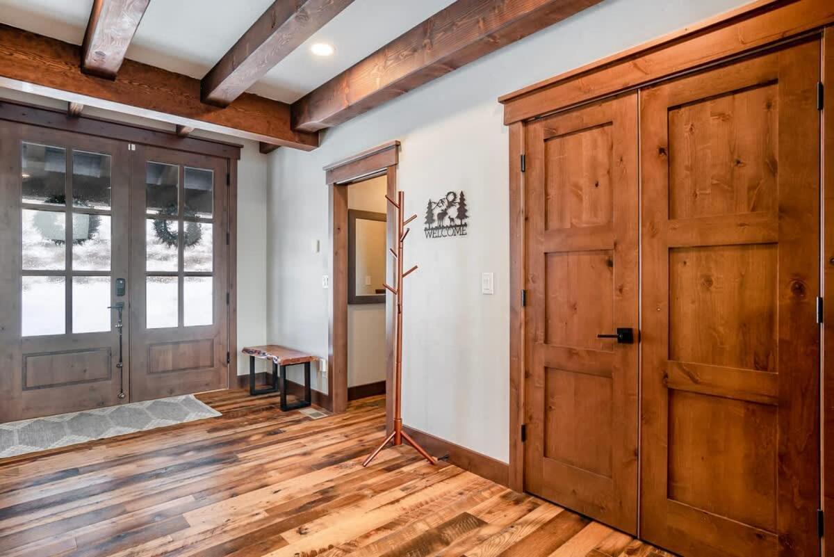 Granby Ranch Lodge ภายนอก รูปภาพ